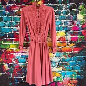 Vintage 70's Jane Baar Long Sleeve Dress, Lace Front Belted Size 12 M/L